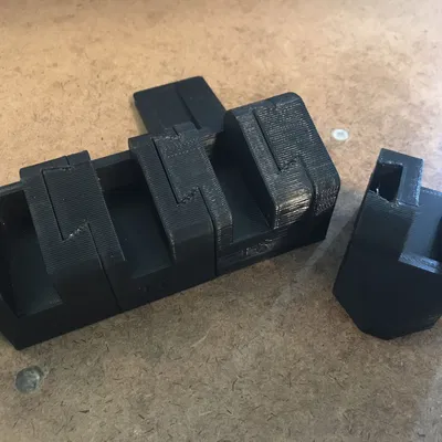 Giá đỡ súng ngắn mô-đun với nắp cuối và bộ đệm