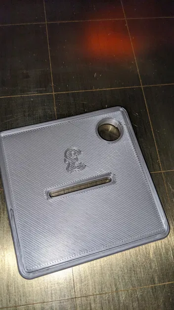 Hộp tiền remix với biểu tượng bảng Anh - Image 1