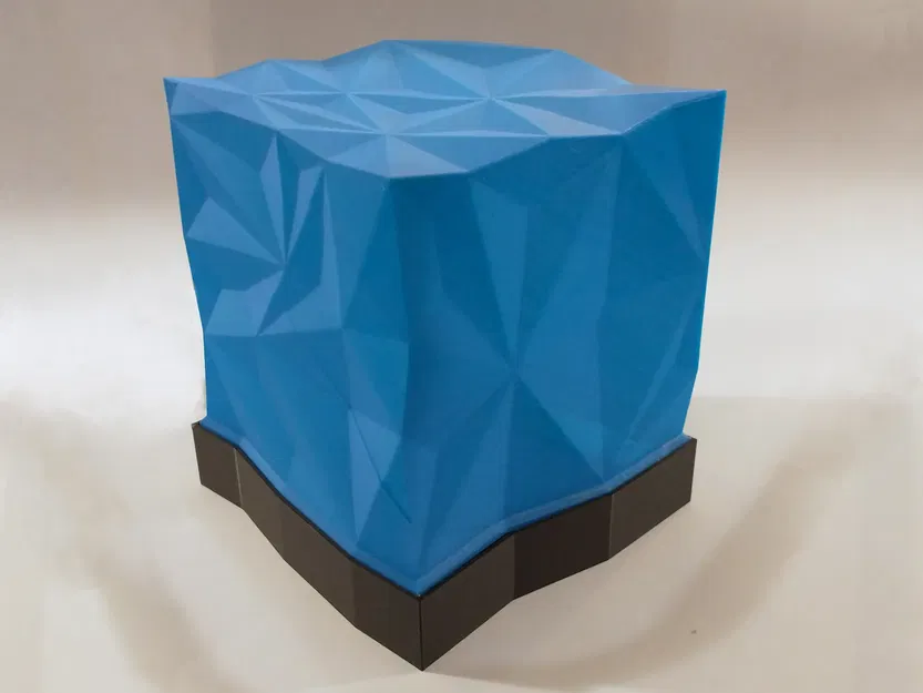 Đèn hình khối lập phương phong cách low poly - Image 2