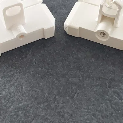 Giá đỡ thanh cửa Hager FZ745SH cho tủ điện