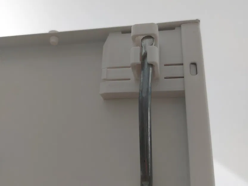 Giá đỡ thanh cửa Hager FZ745SH cho tủ điện - Image 6