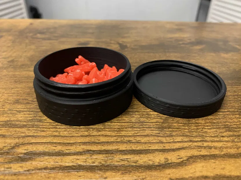 Bình chứa có nắp vặn đơn giản - Image 1