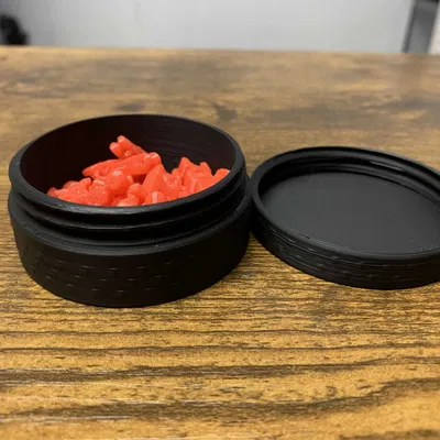 Bình chứa có nắp vặn đơn giản