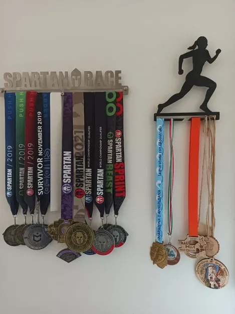 Giá đỡ huy chương SpartanRace với hình bóng người chạy - Image 3