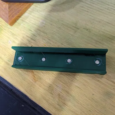 Kẹp mềm Magnussen 125mm với nam châm giữ chắc chắn