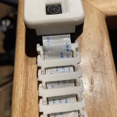 Kết nối dây cáp cho giá đỡ camera Raspberry Pi có thể điều ch...