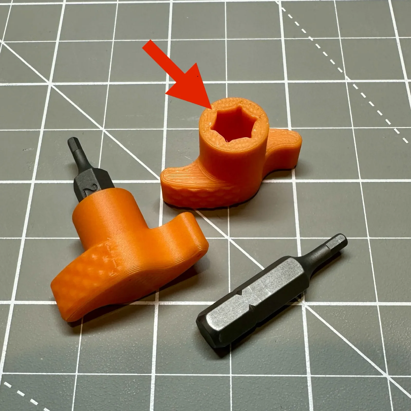 Giá đỡ bit cải tiến với các góc cắt relief 1