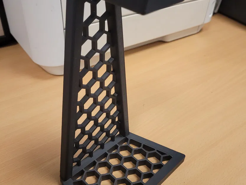 Giá đỡ tai nghe thiết kế tổ ong dễ in 3D - Image 1