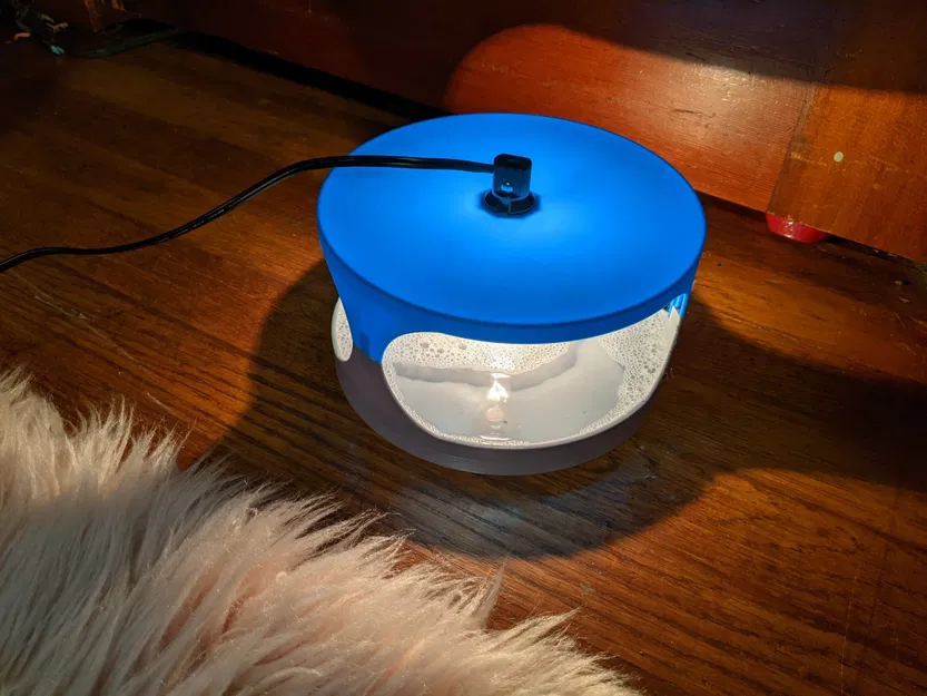 Bẫy bọ chét sử dụng ánh sáng xanh và nước xà phòng - Image 1