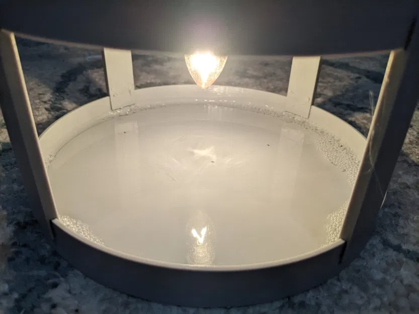 Bẫy bọ chét sử dụng ánh sáng xanh và nước xà phòng - Image 4