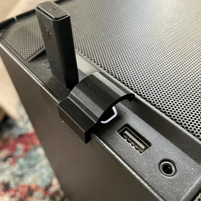 Nắp bảo vệ nút nguồn NR200 đơn giản