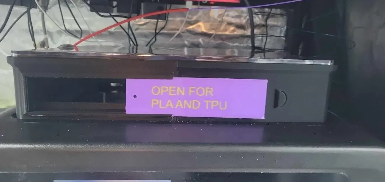 Giá đỡ nắp Qidi X-Max 3 cho in PLA/TPU/PETG - Image 1