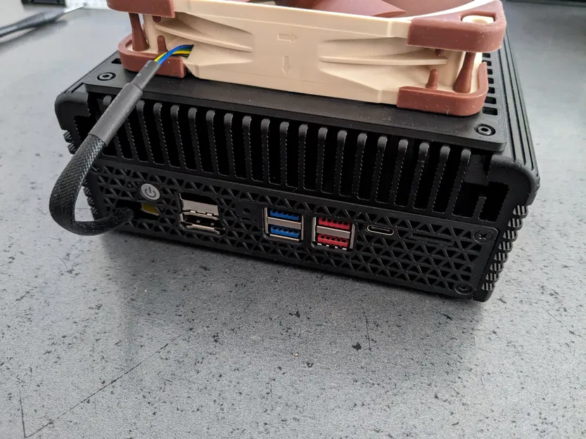 Giá đỡ quạt Noctua 120mm cho mini PC CWWK 12th gen - Image 1