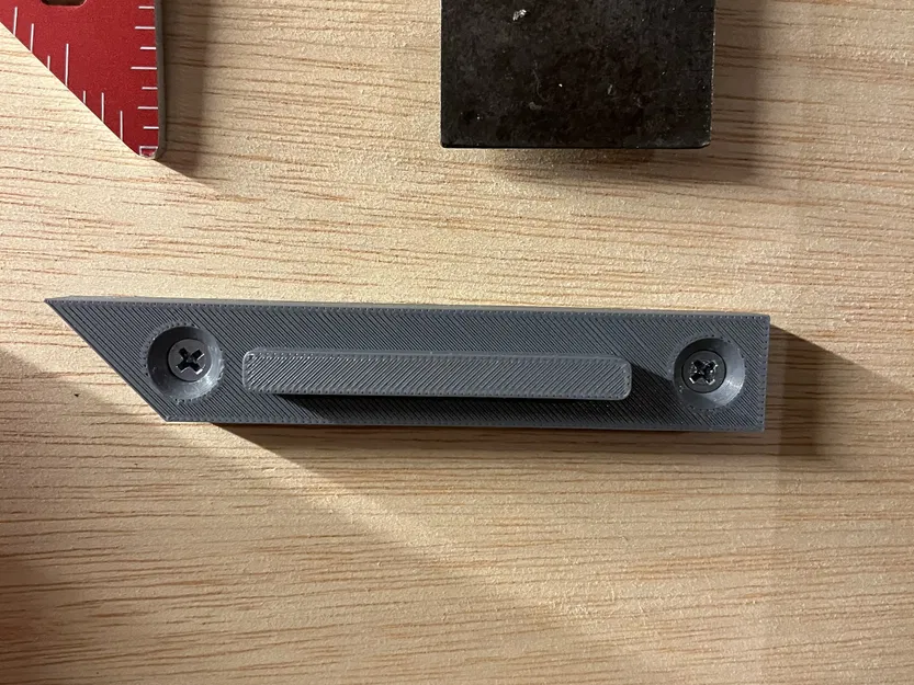 Giá đỡ vuông 4 inch treo tường Milwaukee - Image 2