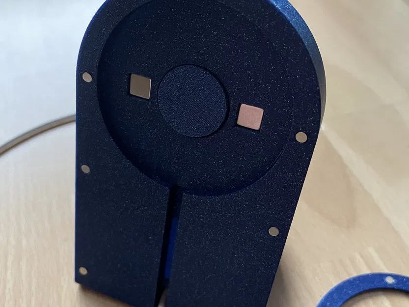 Giá đỡ Iphone 12 MagSafe với nắp từ tính - Image 3