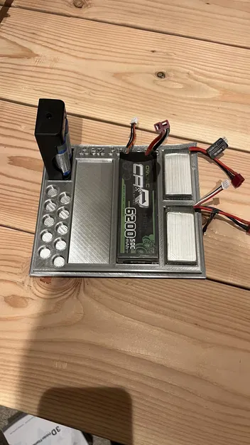 Giá đỡ pin RC xe hơi tùy chỉnh cho pin AA và Lipo - Image 1