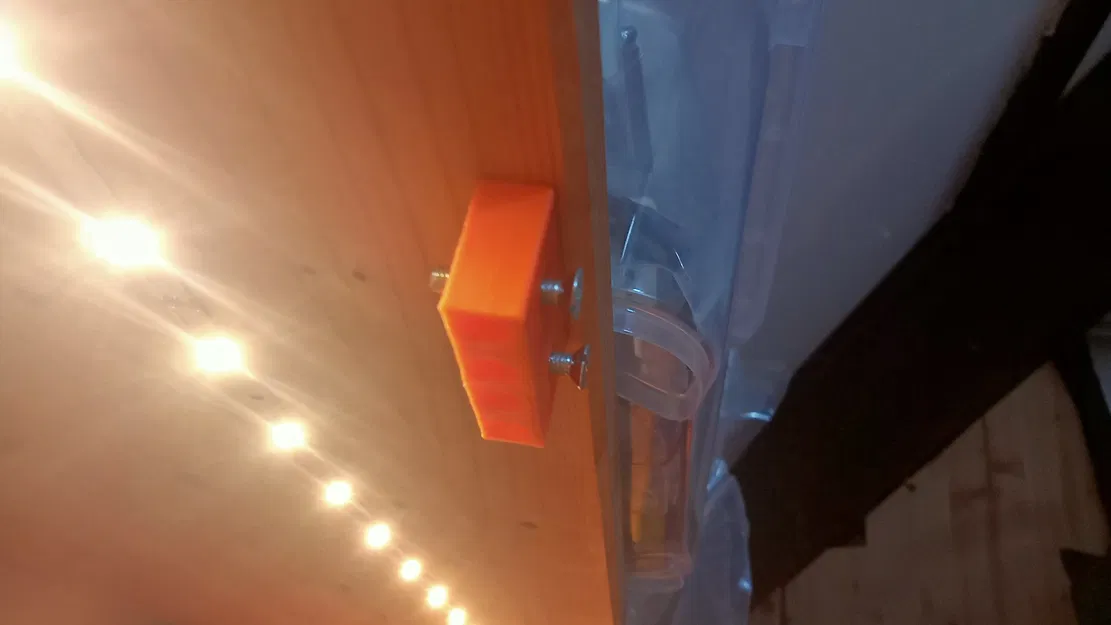 Cái chêm cửa cho vỏ máy in 3D bằng plexiglass - Image 3