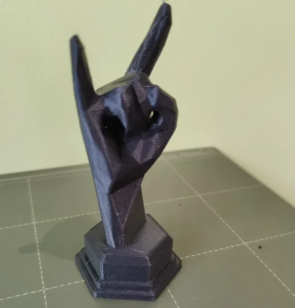 Biểu tượng Sừng Kim Loại Thấp Poly - Image 2