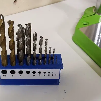 Giá đỡ tường cho mũi khoan với thiết kế tiện lợi