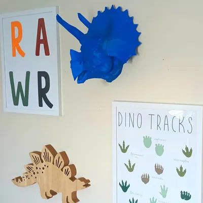 Treo tường Triceratops Low-Poly lớn trang trí nghệ thuật