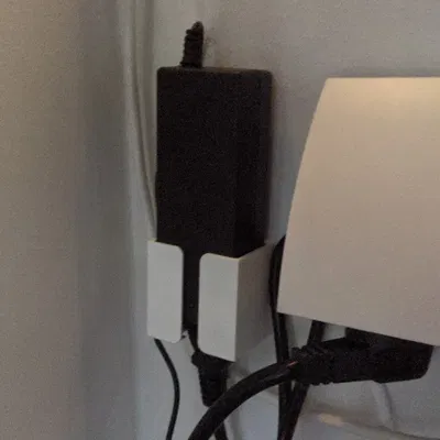 Giá đỡ gắn tường cho bộ nguồn điện năng tùy chỉnh