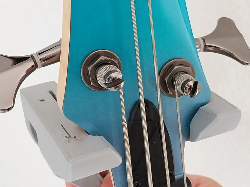 Giá treo tường cho đàn bass Ibanez SR - Image 9