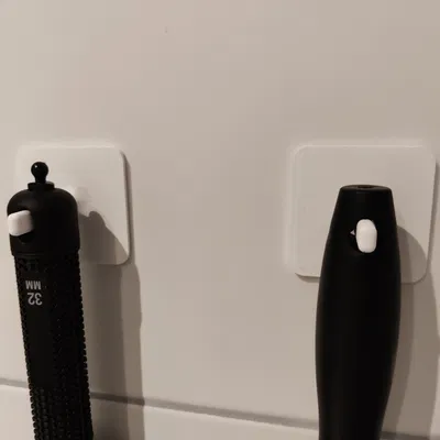 Giá đỡ cọ trang điểm đơn giản cho phòng tắm