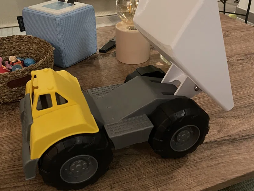 Giường và bản lề xe tải đồ chơi sửa chữa - Image 2