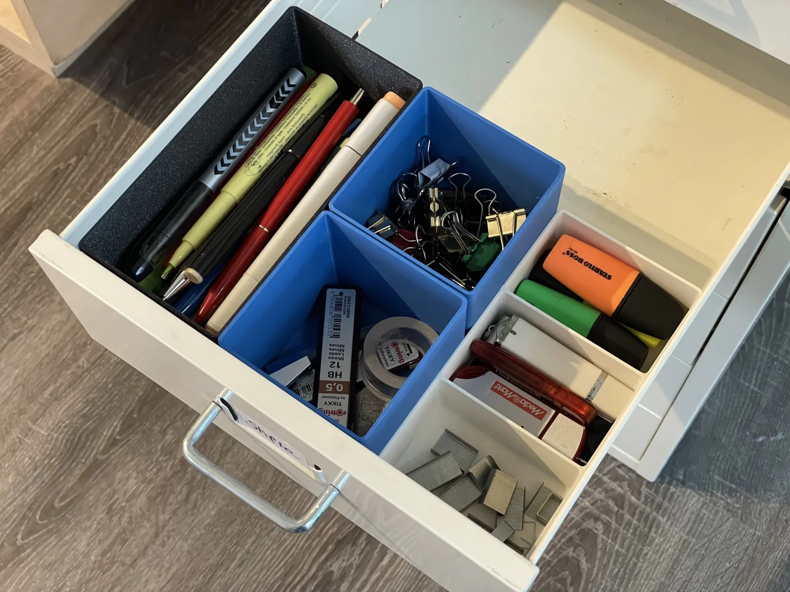 Bộ khay ngăn kéo IKEA Helmer với nhiều kích thước khác nhau 1
