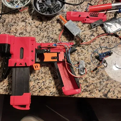 Biến thể Shirdal P4 V2 với thiết kế Gryphon độc đáo