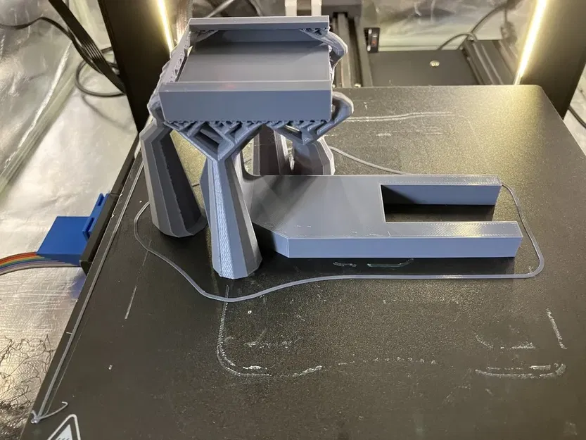 Giá đỡ camera Y rail Wyze 2 cho máy in Ender 3 v2 - Image 2