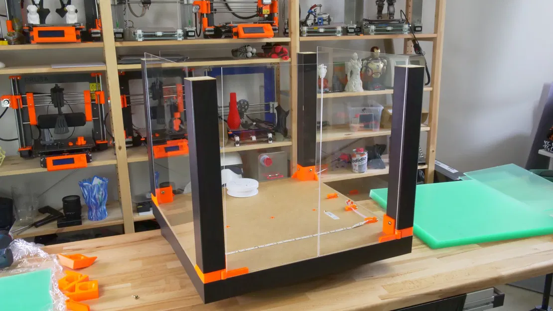 Vỏ bảo vệ cho máy in 3D Prusa i3 MK3 trên bàn Ikea Lack - Image 3