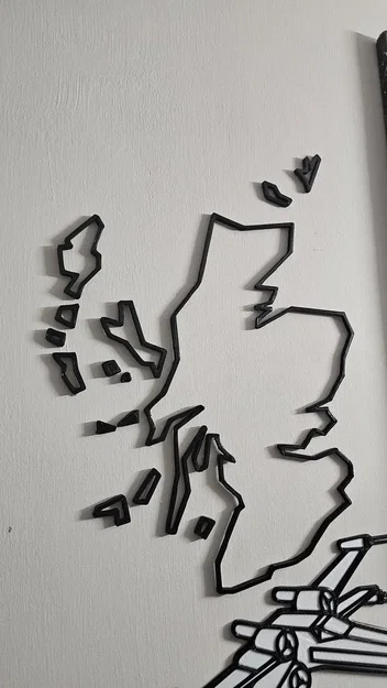 Đường viền Scotland phong cách Low Poly - Image 1