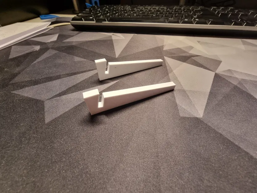 Giá đỡ tranh nhỏ gọn cho ảnh và tranh vẽ - Image 1