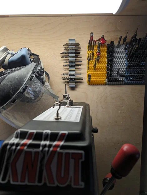 Giá đỡ bit vít hình tổ ong cho bề mặt thẳng đứng - Image 2