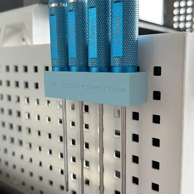 Giá đỡ tua vít Bambu P1P cho bảng ghim BambuLab