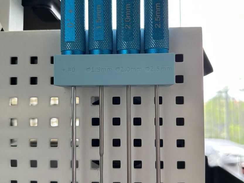 Giá đỡ tua vít Bambu P1P cho bảng ghim BambuLab - Image 4