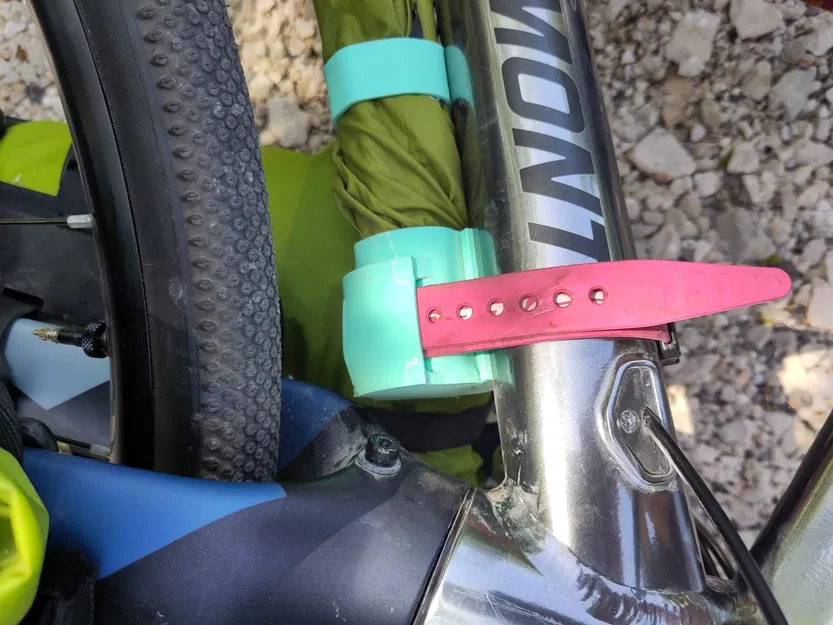 Giá đỡ cột lều cho xe đạp khi cắm trại - Image 2