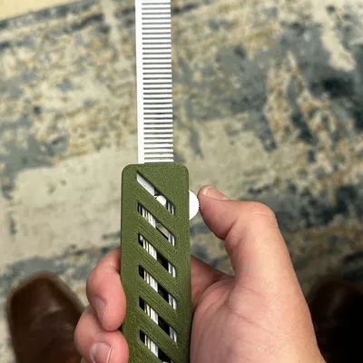 Lược cầm tay OTF Remix với thiết kế độc đáo