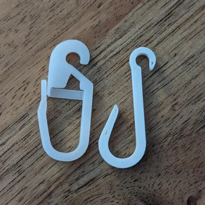 Kẹp rèm Adria Adora 2021 bền bỉ cho trải nghiệm tốt hơn