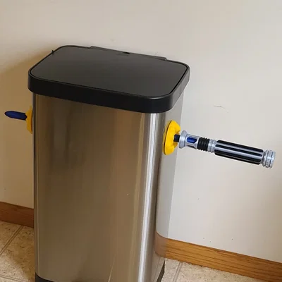 Kiếm từ tính - Vật thể xuyên thấu độc đáo