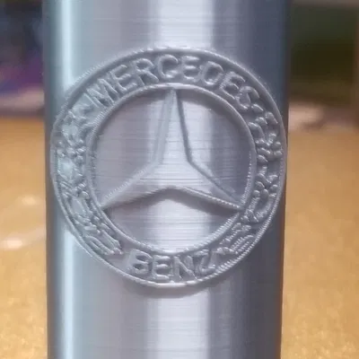 Vỏ bật lửa Bic phong cách Mercedes