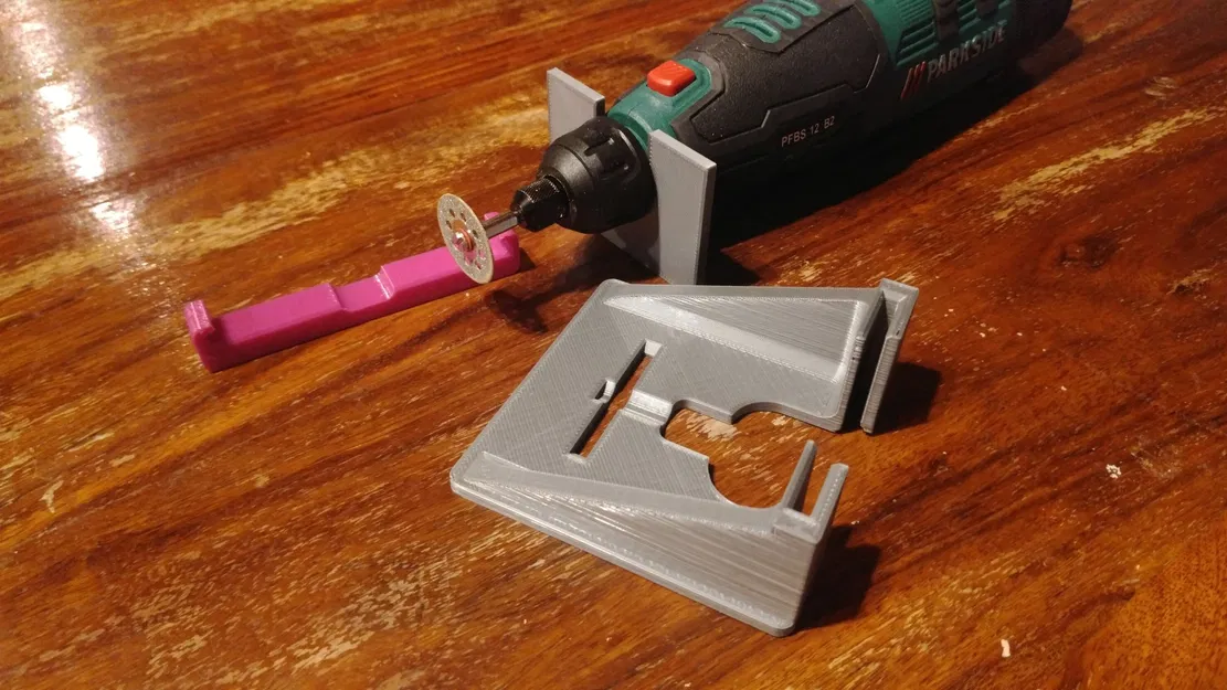 Cưa bàn Parkside PFBS 12 điều chỉnh chiều cao đơn giản - Image 4