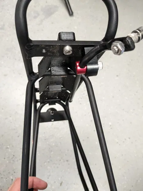 Cản sau Snap-On cho giá đỡ xe đạp Axiom Streamliner Disk DLX - Image 2