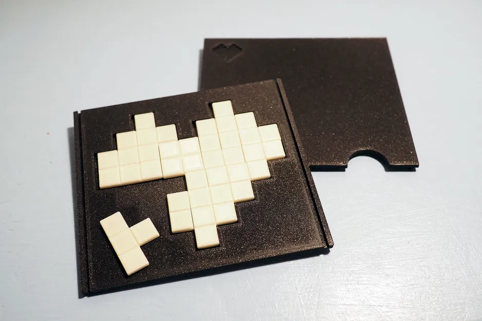 Câu đố trái tim Tetris trong hộp quà - Image 1