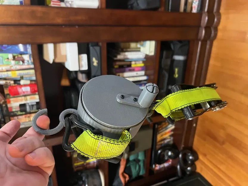 Giá đỡ dây buộc Strapper Keeper cho dây đai và ratchet - Image 1