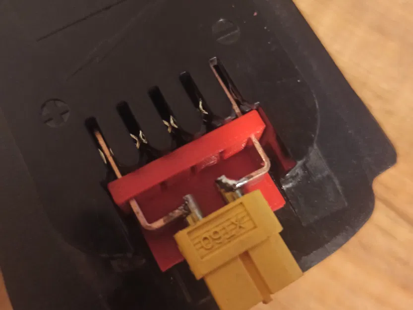 Bộ chuyển đổi pin Milwaukee sang đầu nối XT60 - Image 9