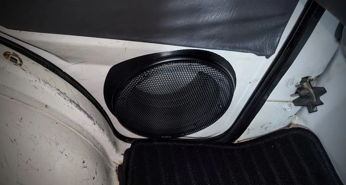 Vòng lắp loa 6.5" cho cửa Diahatsu Hijet 1997 - Image 2