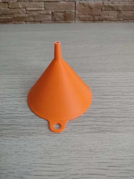 Phễu nhỏ cho nhà bếp với lỗ 6mm - Image 1