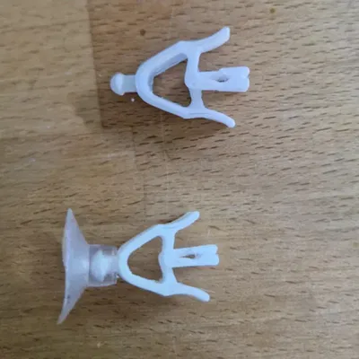 Kẹp giữ cây thủy sinh cho bể cá bằng chén hút